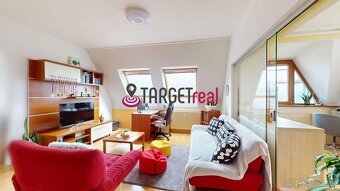TARGETreal | Výnimočný 6 izbový byt s výhľadom na celú Žilin - 5