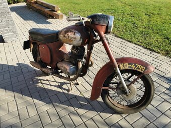 JAWA 250 s TP a ŠPZ - 5