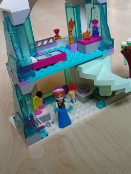 41062 Elsin trblietavý ľadový palác - 5