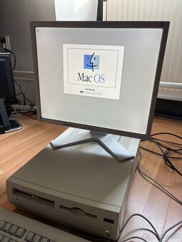 Macintosh Performa 630 - 5