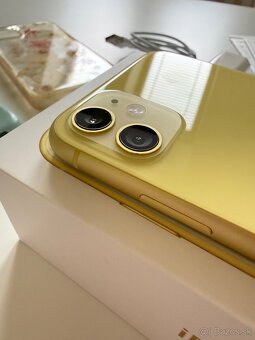iPhone 11 TOP STAV 128gb žltý - 5