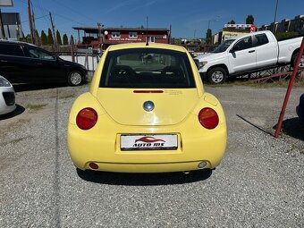 Volkswagen New Beetle 2.0 - 5