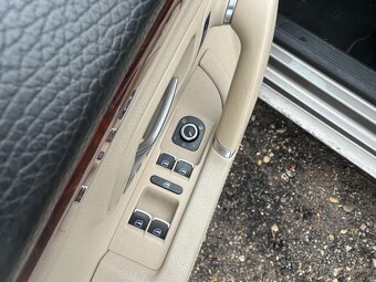 Rozpredam Volkswagen Passat CC 3.6 FSI BWS DSG ACC 2009 - 5