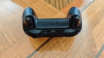 Xbox Wireless Controller (model 1697) - 5