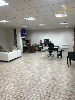 Budova v centre, prerobiť na bytový dom? Je to na Vás - 5