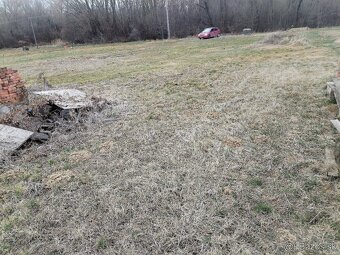 Pozemok SLAZANY/ RK NEVOLAŤ - 5