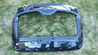 Hyundai Tucson IV 4 2020 - zadna kapota kufor dvere veko - 5