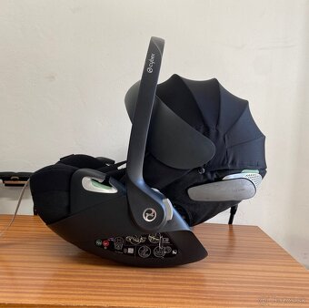 Polohovateľná autosedačka Cybex Cloud T i-Size - 5