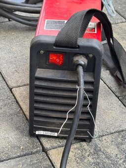 Zvárací invertor Solution MMA 160 - 5