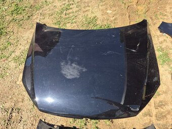 Predám náhradné diely na Volkswagen Passat B7 - ČIERNY- - 5