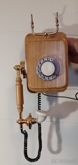 Starý telefón - 5