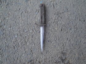 ZÁKOPOVÝ BODÁK 1 VÁLKA - 5