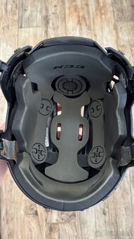 Hokejová prilba CCM veľkosť M - 5