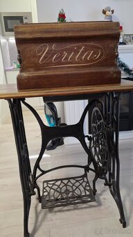 Na predaj starožitný šijací stroj VERITAS - 5