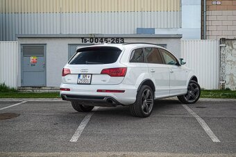 Audi Q7 3.0 Turbo Benzín Quattro 7Miest - 5