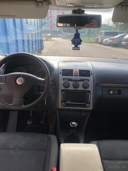 Volkswagen touran - 5