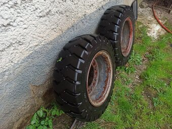 Kolesá desta VZV 8.15- 15 - 5