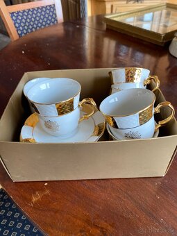 Porcelanova sada na kávu. - 5