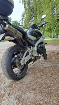 SUZUKI GSR600 - 5