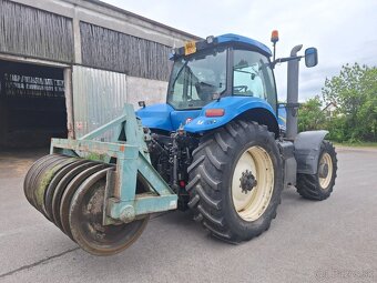 NEW HOLLAND T8010 4X4 - 5
