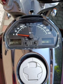 Suzuki Intruder VZR 1800 - 5