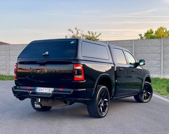 Dodge RAM Laramie 5,7 Hemi V8 - 5