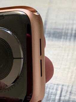 Apple Watch 5 - 5