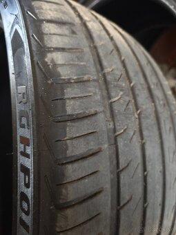 Pneu 235/35 r19 - 5