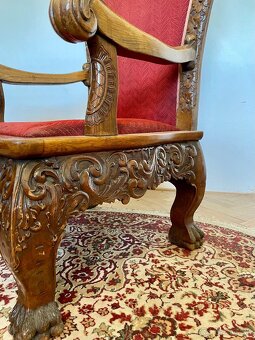 Set troch starožitnýh masívnych kresiel - 5