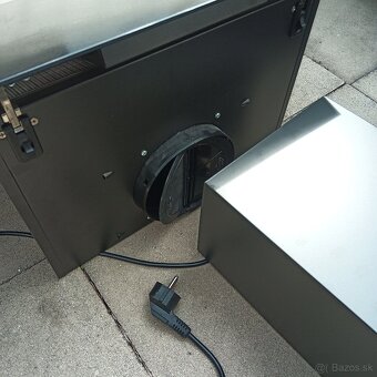 Závesný odsávač pár Whirlpool - AKR 037 G BL 650 m³/h novy - 5