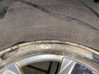 Sada Kolies Jeep Cherokee - 5