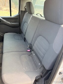Nissan navara D40 - 5