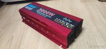 Menič napätia 12V/24V na 230V čistý sínus - 5
