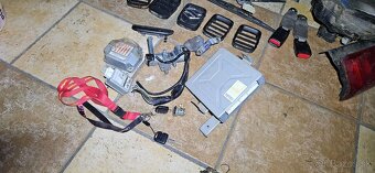 Suzuki Jimny 1,3 59 kw - 5