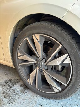 Predám Peugeot 308 - 5