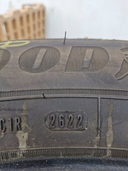 Good year 245/55 R17 - 5