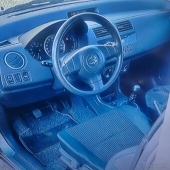 suzuki Swift - 5