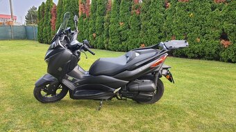Skúter Yamaha 125 xmax - 5