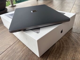 MacBook Pro 13" M1 16GB RAM, 512GB NVME SSD Space Grey - 5