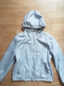 Cervena vetrovka Orsay - 5