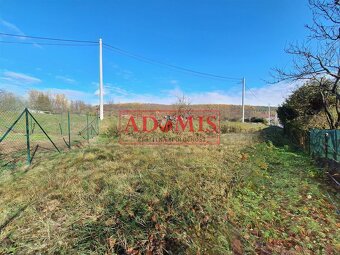 ADOMIS - predáme stavebný pozemok 392m2 Ploské - 5