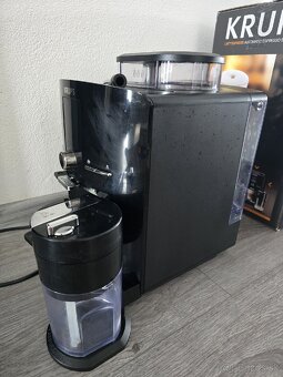 Kávovar Krups EA829810 - 5