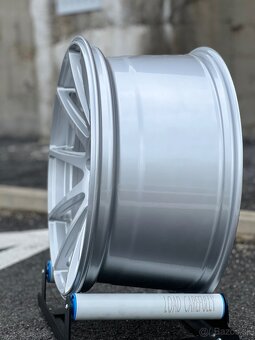 Disky Japan racing R20 JR11 5x120 - 5