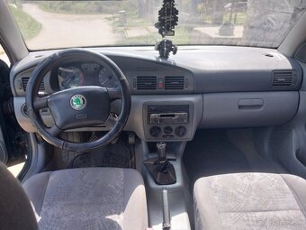 Skoda Octavia 1,6 - 5