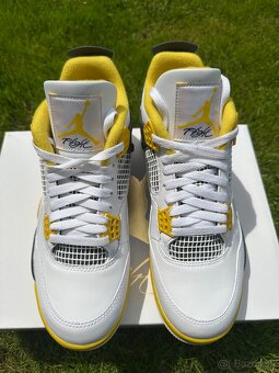 Tenisky Air Jordan 4 Retro EUR 44 - 5