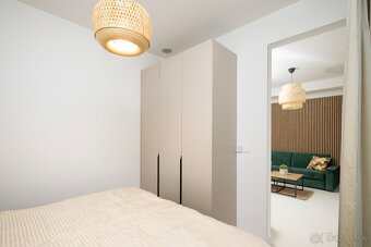 Štýlový dvojizbový apartmán v projekte LEBENSKI v centre Vys - 5