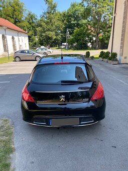 Peugeot 308 - 5