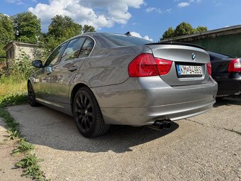 BMW 325i E90 2011 - 5