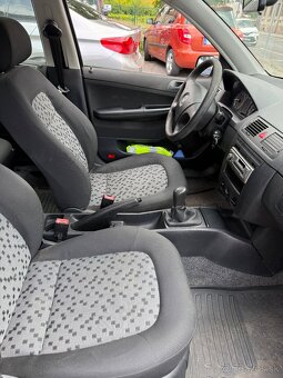 Škoda Fabia - 5