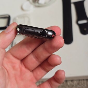 Apple Watch Series 4 44mm - 5